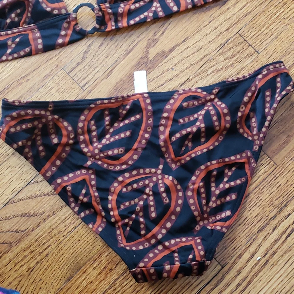 Victoria Secret swimsuit - Picture 5 of 5